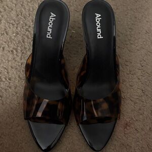 Abound Women's Black and Tortoiseshell Heels